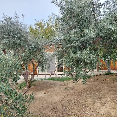 Holiday home Pervolaris 1 *