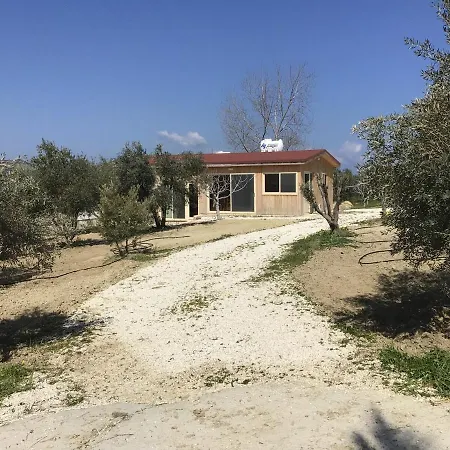 Pervolaris 1 بيت للعطل Goudhi