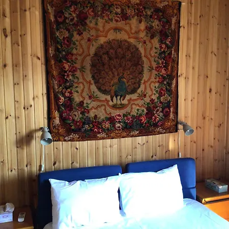 Pervolaris 1 * Goudhi