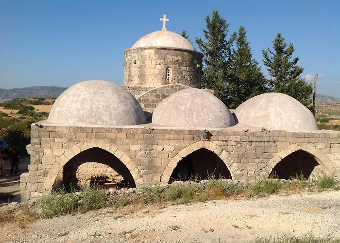 Semesterbostad Pervolaris 1 *