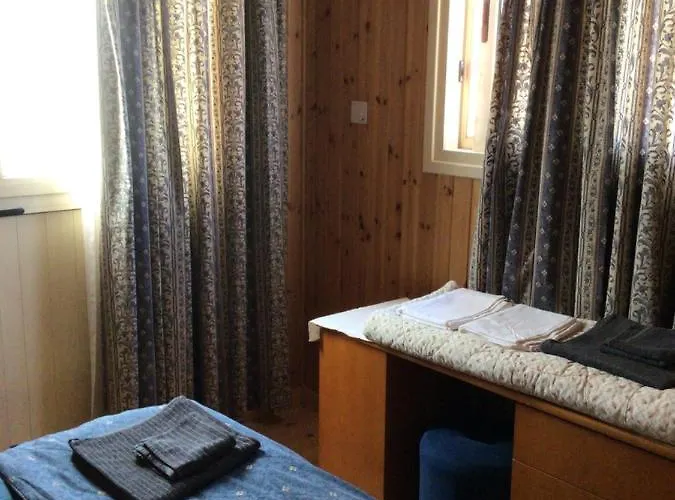 Semesterbostad Pervolaris 1